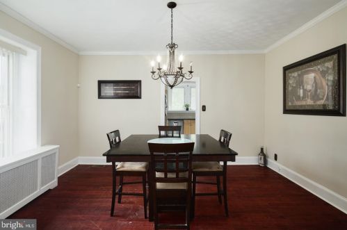 2828 Old Welsh Rd, Willow Grove PA  19090-3936 exterior