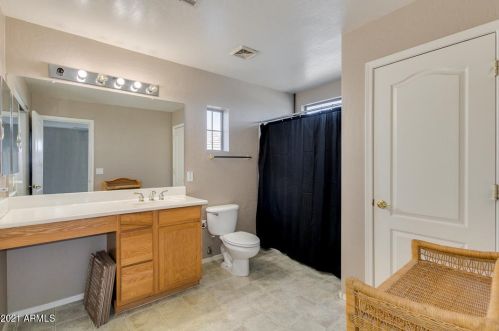 1412 Dunbar Dr, Phoenix AZ 85041-6113 exterior