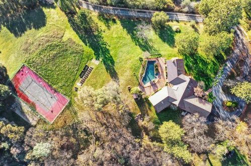 13940 Lodestar Dr, Grass Valley CA  95949-8362 exterior