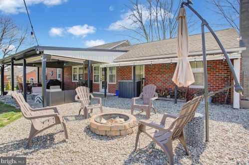 1024 Kercher Ave, Dauberville PA  19533-9389 exterior