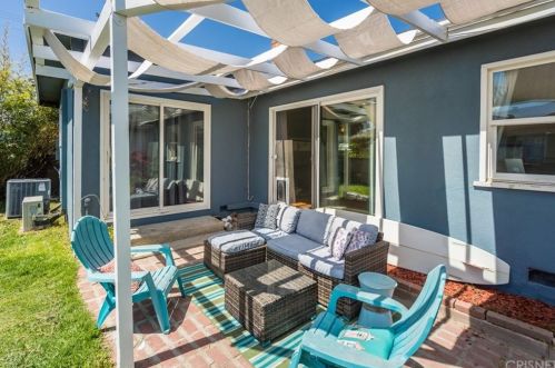 10414 Ferina St, Bellflower CA  90706-4121 exterior