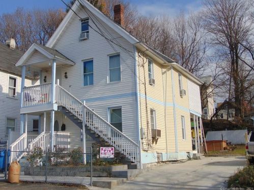 144 Bishop St, Waterbury, CT 06704-3311