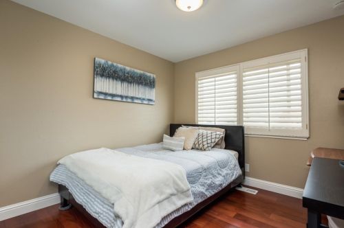 42 Vista Ct, South San Francisco CA  94080-5552 exterior