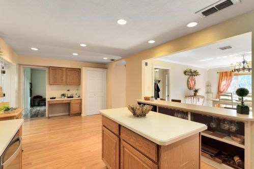 1088 Howell Creek Dr, Casselberry FL  32708-4414 exterior