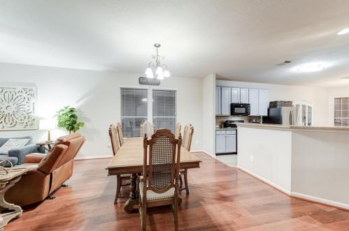 7334 Jacobs Wl Dr, Richmond TX  77407-4990 exterior