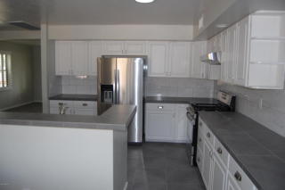 2009 Village Dr, Tucson, AZ 85712-3134