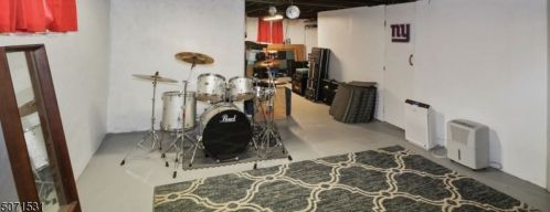 23 Boyle Ave, Paterson NJ 07512-2702 exterior