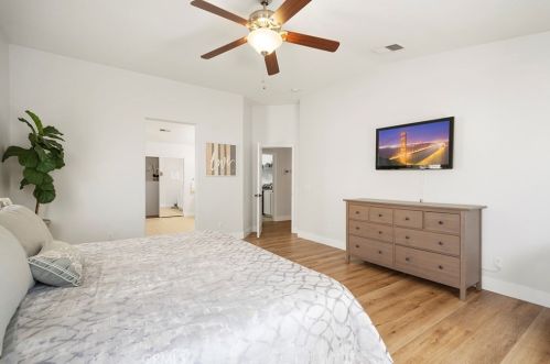 30770 Grand View Cir, Temecula CA  92591-7293 exterior