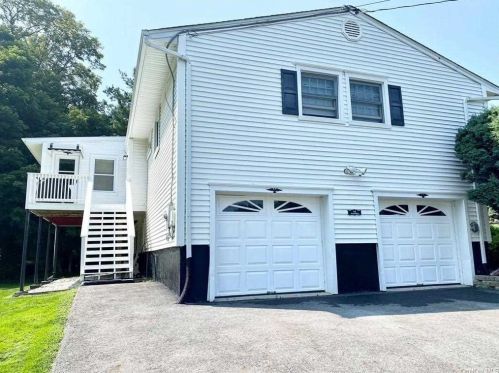 242 Dahlia Dr, Mahopac NY  10541-3768 exterior