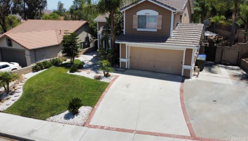 27812 Lassen St, Santa Clarita, CA 91384-3705