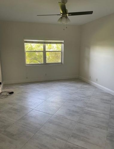 8262 Mulligan Cir, Fort Pierce, FL 34986-3308