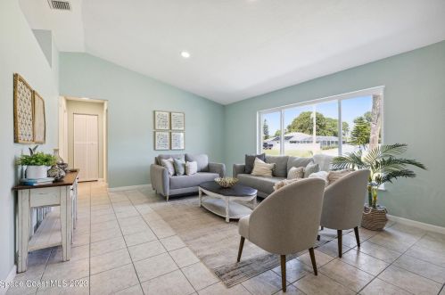 468 Tulip Dr, Sebastian FL  32958-5564 exterior