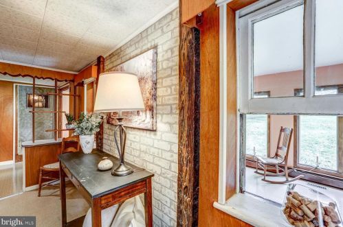 210 Hoernerstown Rd, Hummelstown PA  17036-9503 exterior