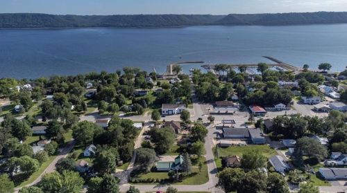 311 Prairie St, Pepin, WI 54759-9625