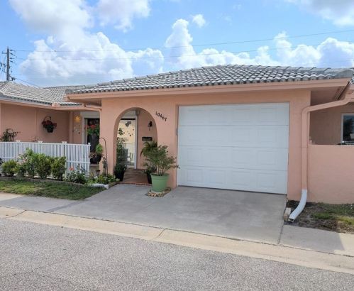 10467 Larchmont Pl, Pinellas Park, FL 33782-2753