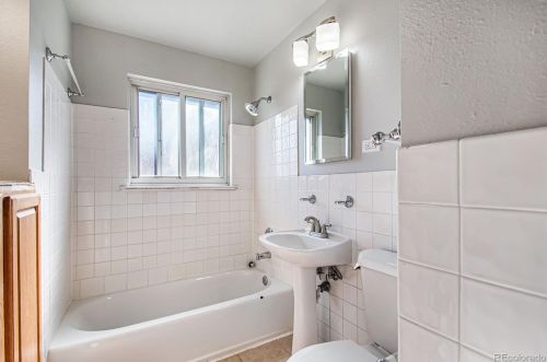 2240 Rosemary St, Denver CO 80231-4185 exterior