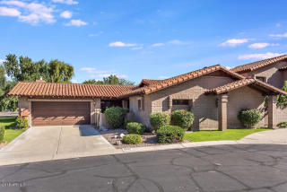 8135 1st Dr, Phoenix AZ  85021-5670 exterior