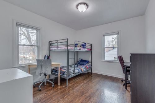 3418 Washburn Ave, Minneapolis MN 55423-1922 exterior