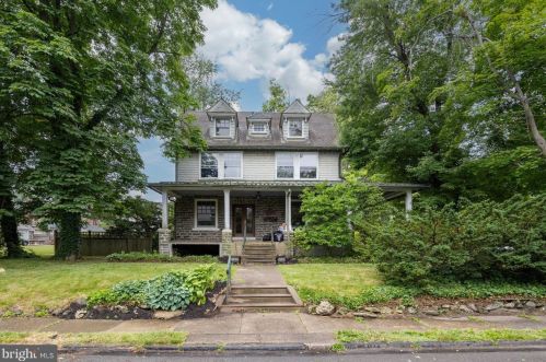 1118 Melrose Ave, Melrose Park, PA 19027-3016