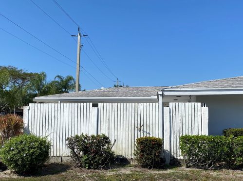 96 East Ct, West Palm Beach, FL 33411-2902