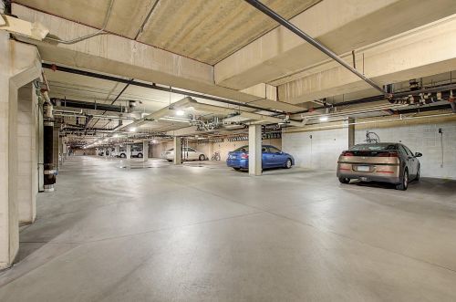 2600 University Ave, Minneapolis MN 55418-2709 exterior