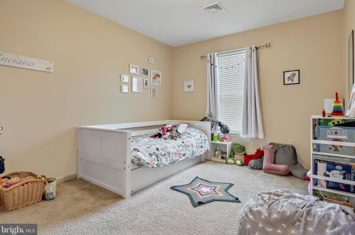 440 Waterleaf Ct, Navy Sup Dpt PA  17050-2489 exterior