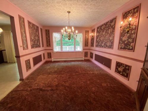 215 Jamestown Rd, Greenville PA  16125-9201 exterior