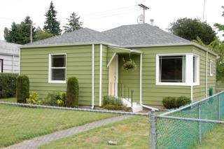 1346 Montgomery Ave, Bremerton, WA 98312-3056