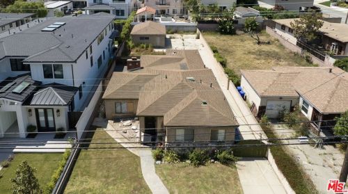 1612 11th St, Manhattan Beach CA  90266-6111 exterior