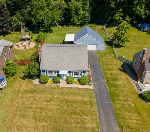 112 Forest St, Hartford CT  06118-2312 exterior