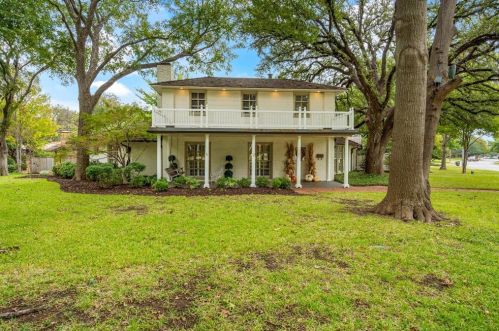 3001 Westridge Ave, Fort Worth, TX 76116-4648
