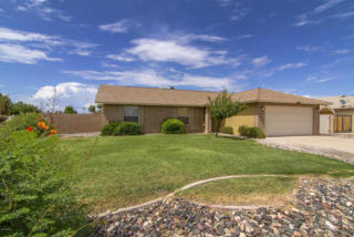 8448 Ruth Ave, Peoria, AZ 85345-7925