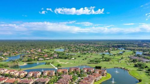 562 Avellino Isles Cir, Naples FL  15201-2379 exterior