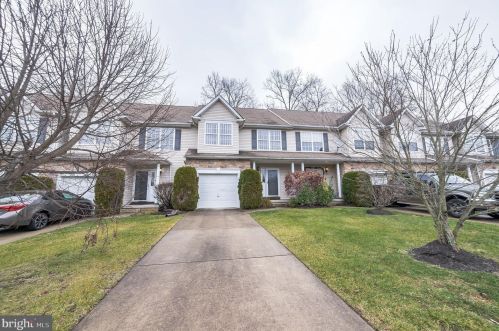 251 Hidden Dr, Blenheim, NJ 08012-4433