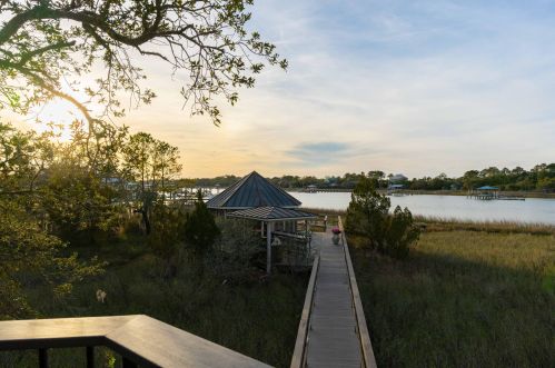 31 Waterway Island Dr, Isle Of Palms, SC 29451-2728