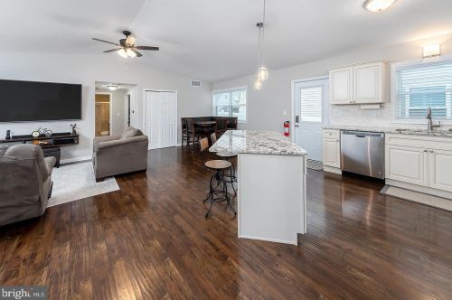 30 Bellmawr Ave, Gloucester NJ  08031-1329 exterior