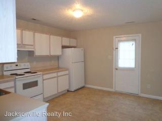 807 Timberlake Trl, Jacksonville NC  28546-7963 exterior