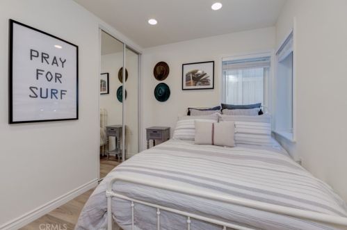 212 41st St, Manhattan Beach CA  90266-3141 exterior