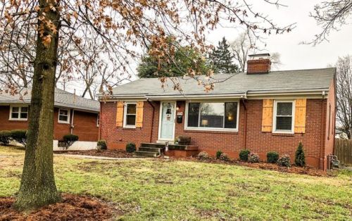 114 Marshall Dr, Louisville, KY 40207-3426