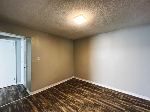 922 Virginia Ave, Florence KY  41042-1731 exterior