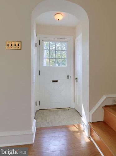 865 Janet Ave, Lancaster, PA 17601-4568