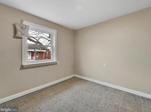 829 5 St, Lancaster PA  17603-5026 exterior