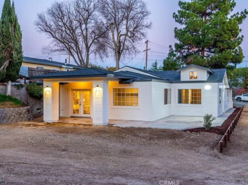 143 Vine St, Lake Nacimiento CA  93446-3736 exterior