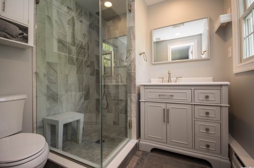 70 Osborne Ave, Mount Sinai NY  11766-3138 exterior