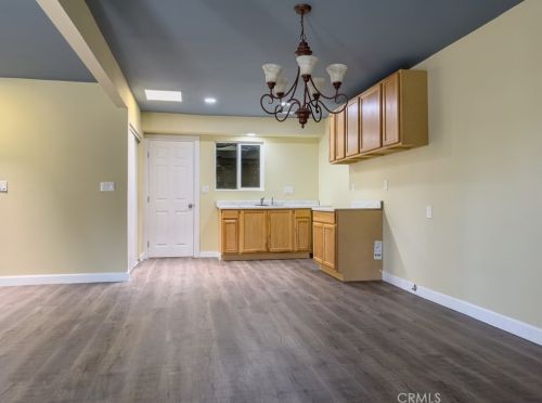 306 7th St, San Jacinto CA  92583-4710 exterior