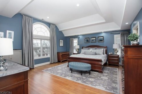 11 Cedar Ct, Hackettstown NJ  07840-2850 exterior