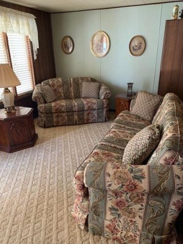 11 Water St, Grays Landing, PA 15461-1854