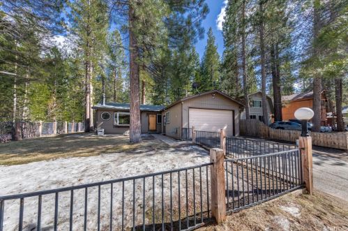 1871 Susquehana Dr, South Lake Tahoe, CA 96150-5848