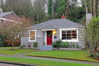 4007 Williams Ave, Seattle, WA 98056-2118
