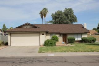 10239 46th Dr, Glendale, AZ 85302-1906